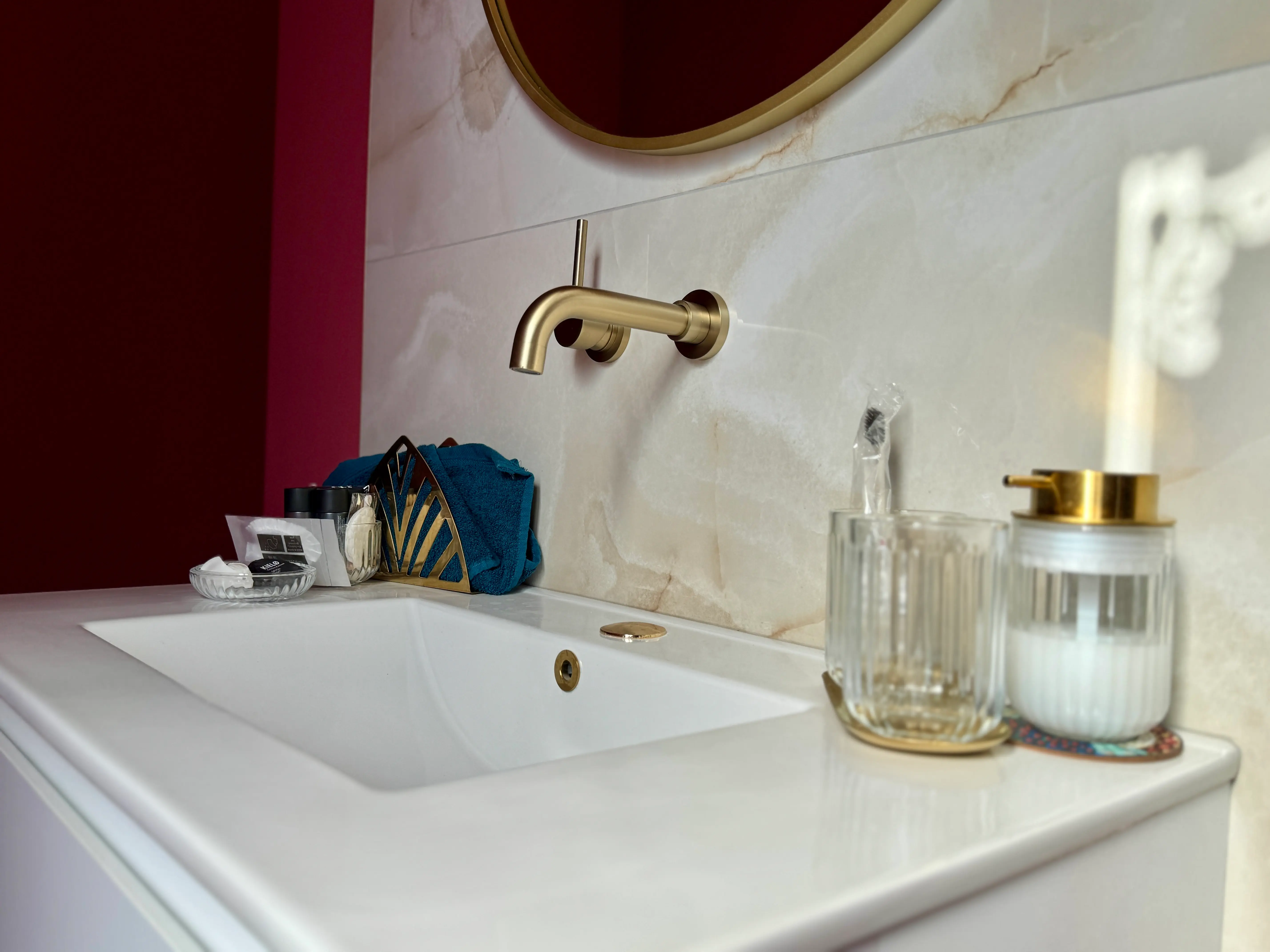 Linge de toilette doux suite romantique Arras